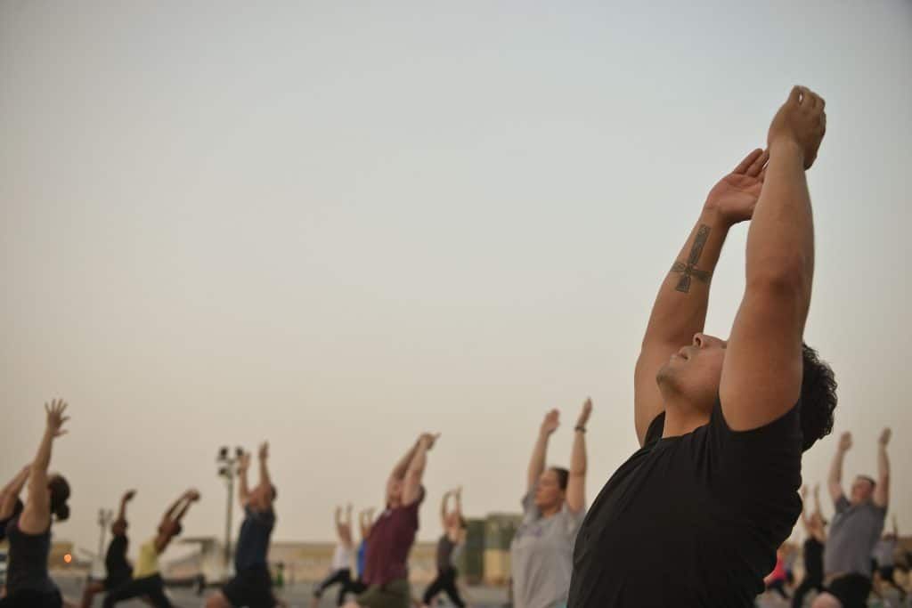 Ginástica laboral no trabalho: os benefícios dos exercícios físicos