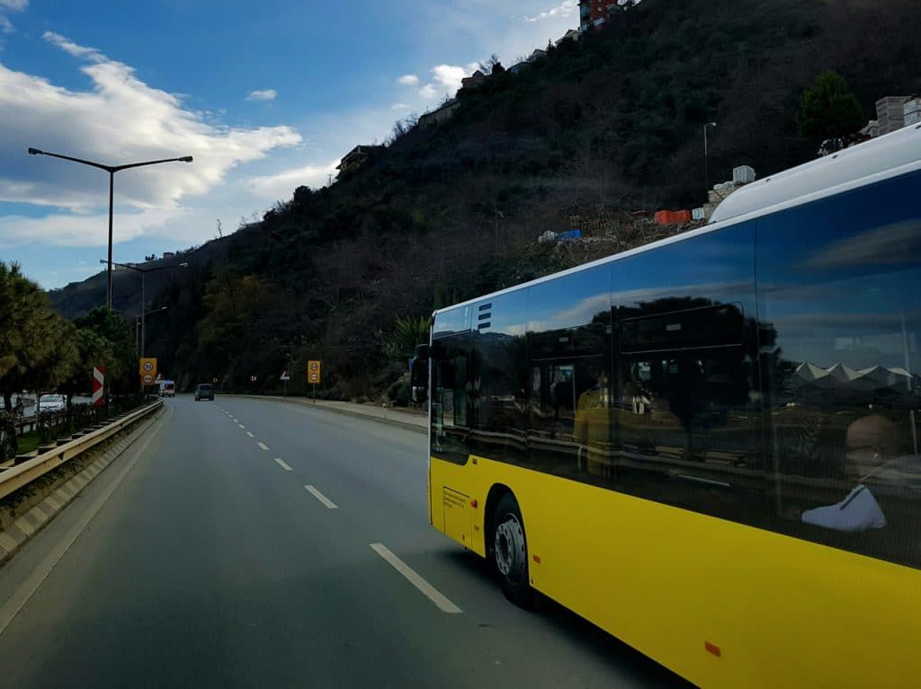 Gestão de vale-transporte, alimentação e refeição: conheça os benefícios