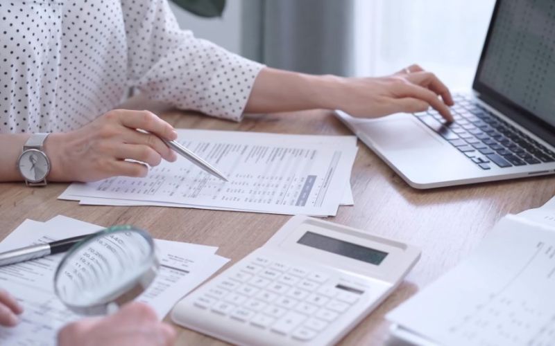 Sistema de folha de pagamento ou BPO: qual a melhor opção para sua empresa?